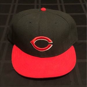 Cincinnati Reds Hat New Era Size 8 Major League Baseball
